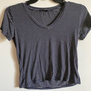 Brandy Melville v neck